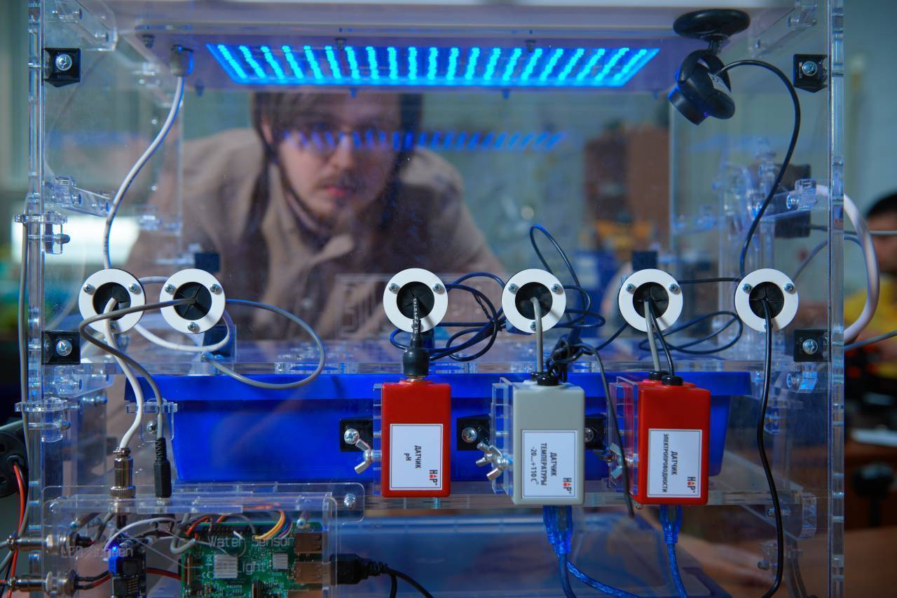 Резидент ОЭЗ «Технополис Москва» выпустил детский игровой набор по физике и биологии